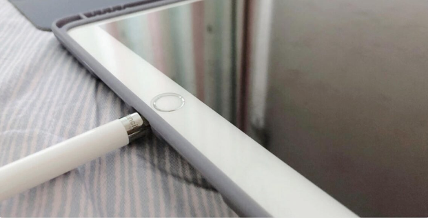 Apple Pencil 2 代与1 代如何充电与查看电量？分享4 种方法-第1张图片