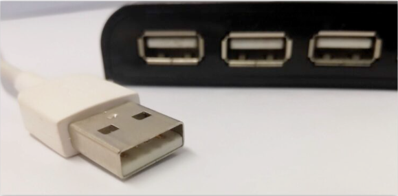 iPhone 的USB-C 充电孔未来会不会也分成Pro 版与非Pro 版呢？-第8张图片